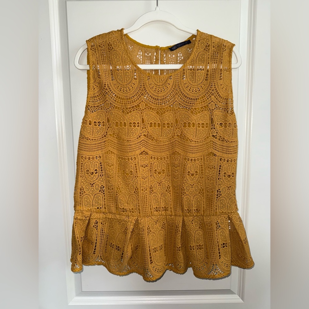 Mark & Spencer Mustard Lace Sleeveless Top with Lace Overlay Women’s Size 12